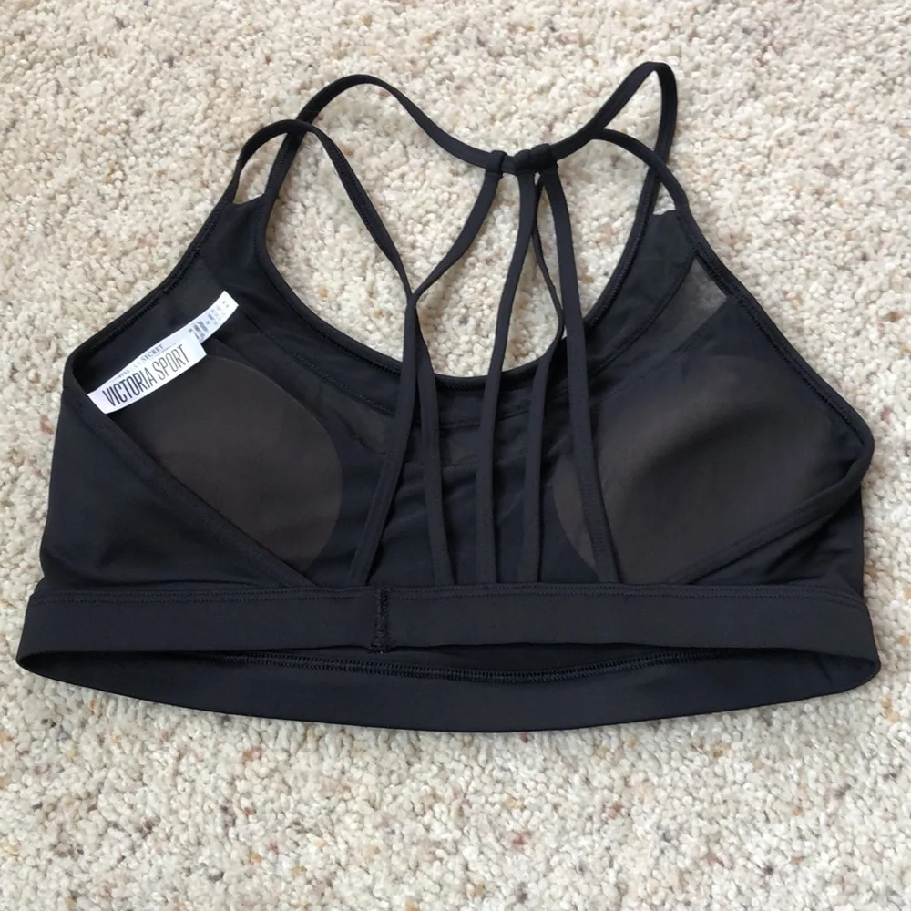 NWOT Victoria’s Secret Sports Bra - Picture 4 of 5